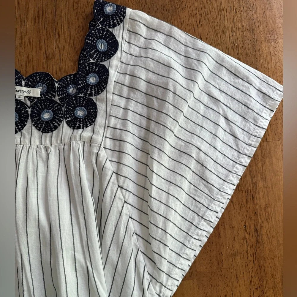 Madewell Linen Embroidered Butterfly Dress SZ XS White Navy Pinstripe - Picture 9 of 15